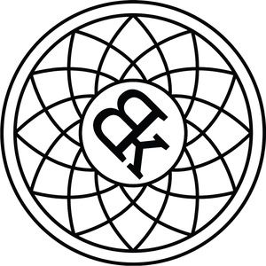 Meet your Posher, Adriana